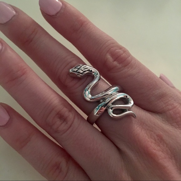 🐍Snake Ring🐍 - Picture 4 of 5